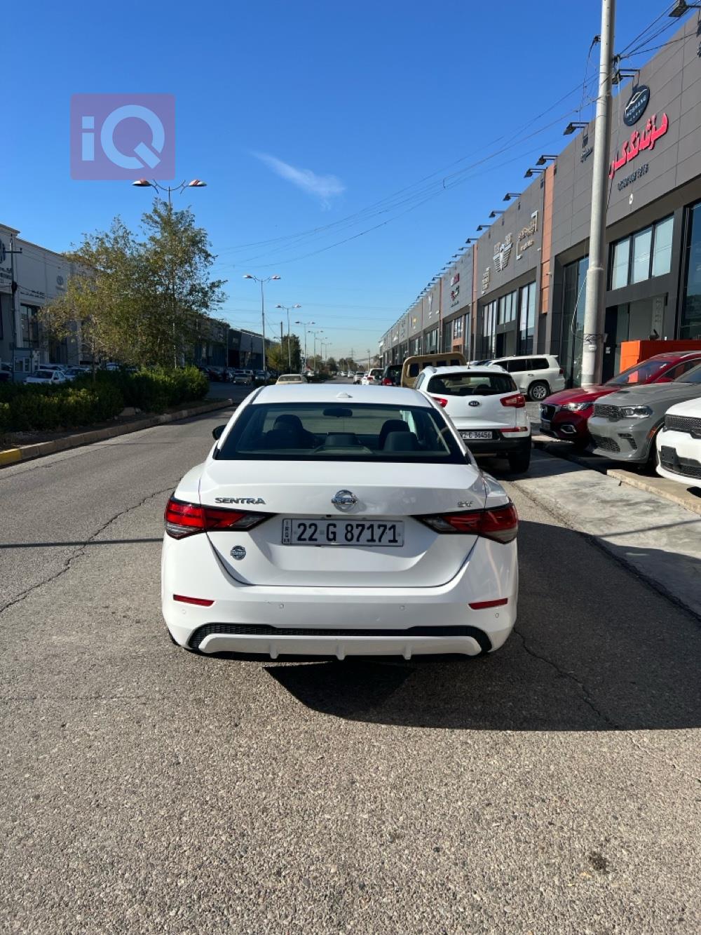 نيسان سنترا